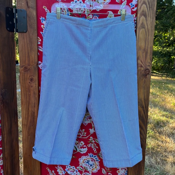 Pants - Navy+White Striped Nautical Sailorcore Wide Leg High Rise Capri Pants Size M-L